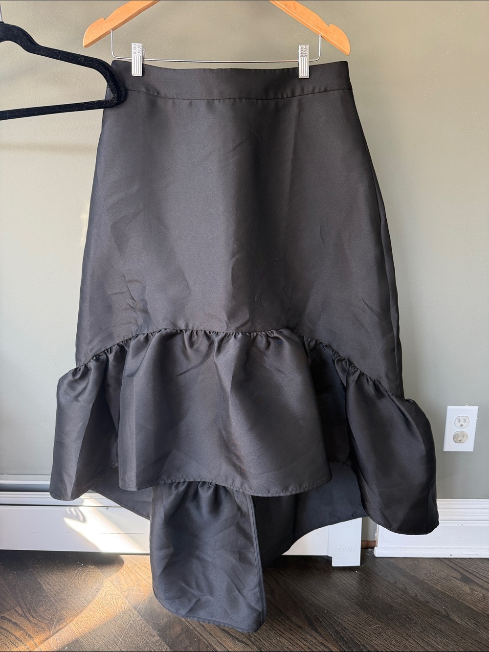 Anthropologie Black High-Low Ruffle-Hem Skirt